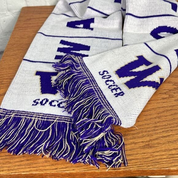 University of Washington UW Double-Sided Soccer Fringed Scarf - Picture 5 of 5